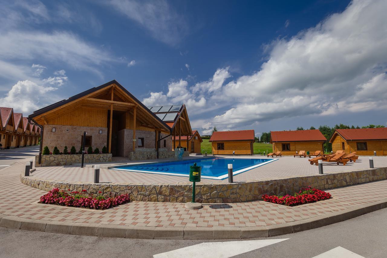 Holiday Park Macola グラボヴァツ エクステリア 写真